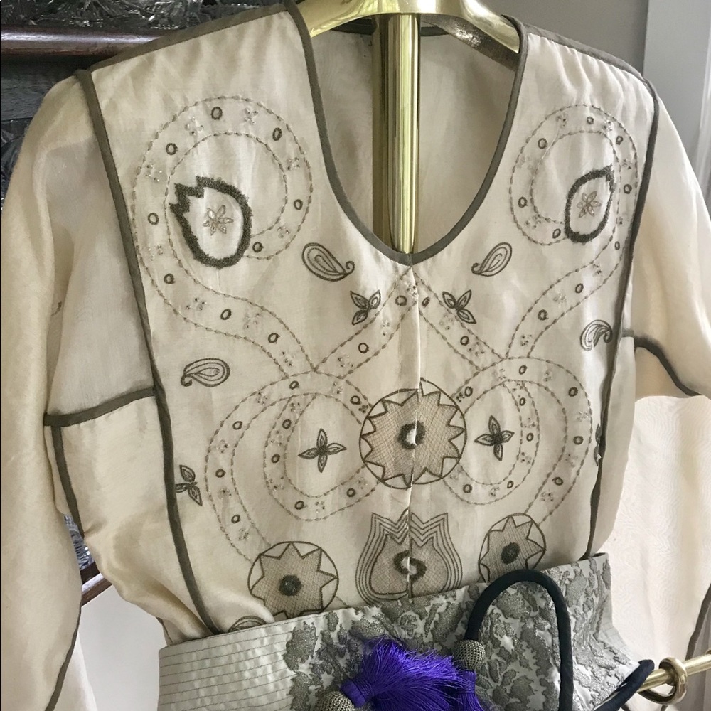 Jan Niemi Silk Embroidered top.